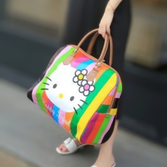 Large Hello Kitty weekender bag / tote / overnight bag - Picture 4 of 4